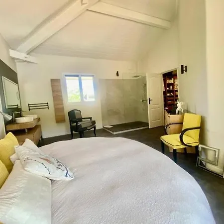 Piscine Sauna Neuvecelle
